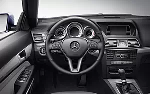   Mercedes-Benz E500 Coupe - 2013