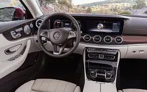   Mercedes-Benz E 220 d Coupe Avantgarde - 2017