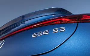   Mercedes-AMG EQE 53 4MATIC+ (Sodalite Blue Metallic) - 2022