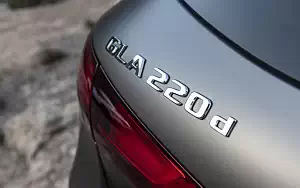   Mercedes-Benz GLA 220 d 4MATIC Progressive Line - 2020