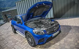   Mercedes-Benz GLC 250 4MATIC Coupe AMG Line - 2016