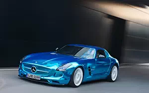   Mercedes-Benz SLS AMG Coupe Electric Drive - 2012