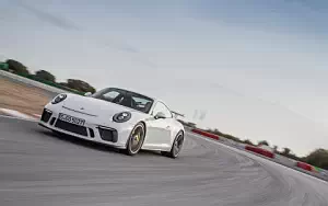   Porsche 911 GT3 - 2017