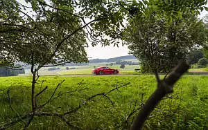   Porsche 911 Carrera Coupe (Guards Red) - 2019