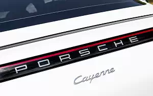   Porsche Cayenne Coupe (Carrara White Metallic) - 2019