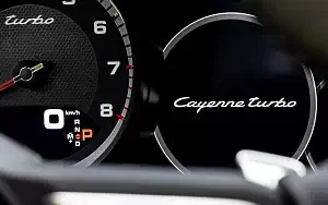   Porsche Cayenne Turbo Coupe (Mahogany Metallic) - 2019