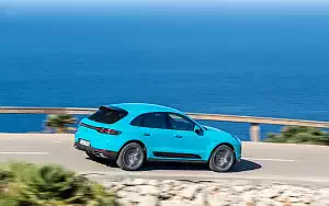   Porsche Macan (Miami Blue) - 2018