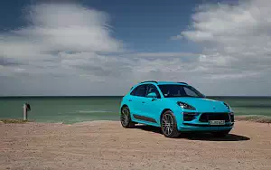  Porsche Macan Turbo (Miami Blue) - 2019