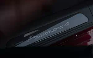 Обои автомобили Porsche Panamera 4 E-Hybrid SportDesign Package (Cherry Metallic) - 2020