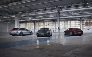 Обои автомобили Porsche Panamera Turbo S E-Hybrid Executive - 2020