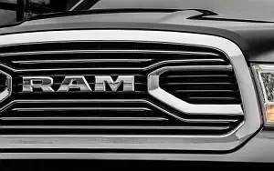   Ram 1500 Laramie Limited Crew Cab - 2015
