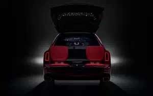   Rolls-Royce Cullinan Inspired by Fashion Re-Belle (Wildberry) - 2022