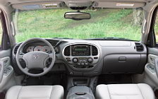   Toyota Sequoia - 2003