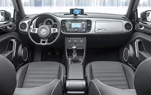   Volkswagen iBeetle Cabriolet - 2013