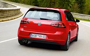   Volkswagen Golf GTD 5door - 2013