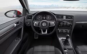   Volkswagen Golf GTI 3door - 2017