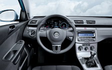   Volkswagen Passat BlueMotion - 2009