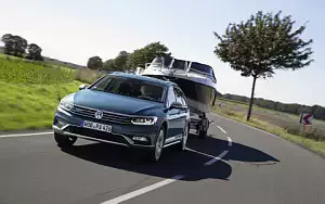   Volkswagen Passat Alltrack - 2016