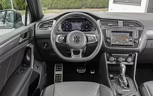   Volkswagen Tiguan R-Line - 2016
