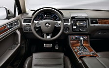   Volkswagen Touareg - 2010
