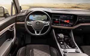   Volkswagen Touareg V6 TDI - 2018