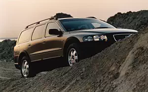   Volvo V70 XC - 2001