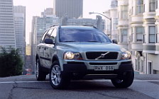   Volvo XC90 - 2003
