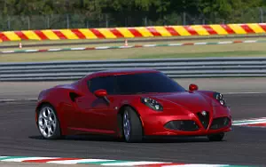   Alfa Romeo 4C - 2013