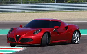   Alfa Romeo 4C - 2013