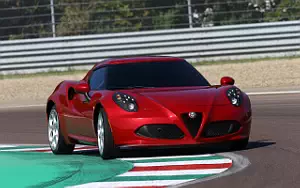   Alfa Romeo 4C - 2013