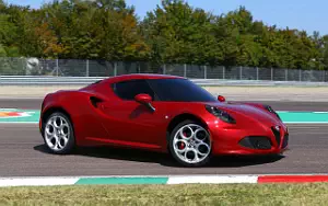   Alfa Romeo 4C - 2013