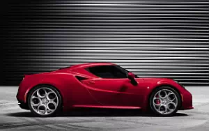   Alfa Romeo 4C - 2013