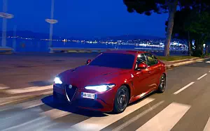   Alfa Romeo Giulia Quadrifoglio - 2016