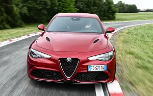   Alfa Romeo Giulia Quadrifoglio - 2016