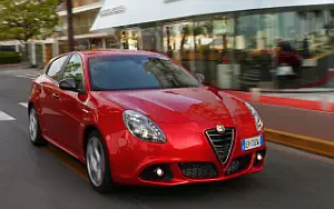   Alfa Romeo Giulietta Quadrifoglio Verde - 2014