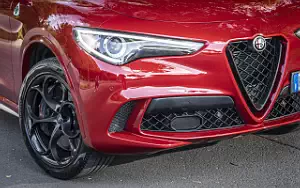   Alfa Romeo Stelvio Quadrifoglio - 2020