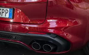   Alfa Romeo Stelvio Quadrifoglio - 2020