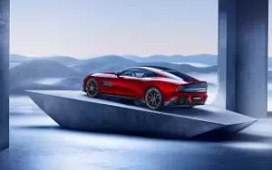   Aston Martin Vanquish - 2024