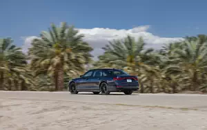   Audi A8 L 55 TFSI quattro S line US-spec - 2022