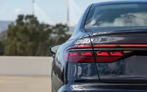   Audi A8 L 55 TFSI quattro S line US-spec - 2022