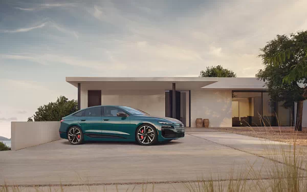   Audi S6 Sportback e-tron US-spec - 2025