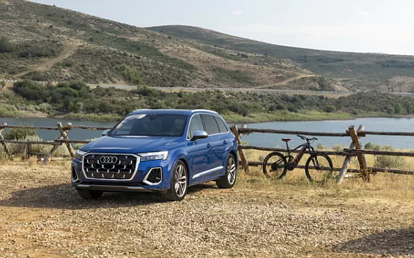   Audi SQ7 TFSI (Ascari Blue Metallic) US-spec - 2025