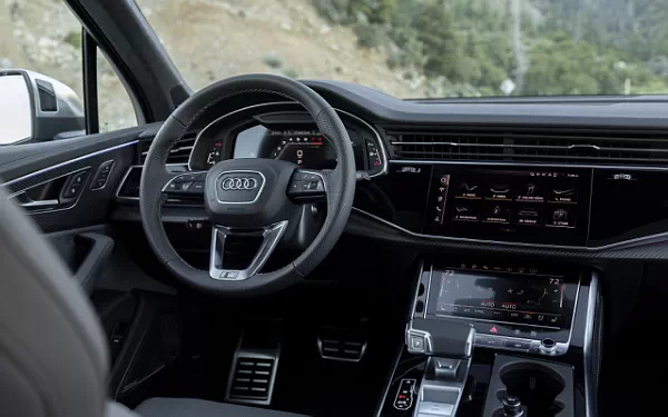   Audi SQ7 TFSI (Ascari Blue Metallic) US-spec - 2025