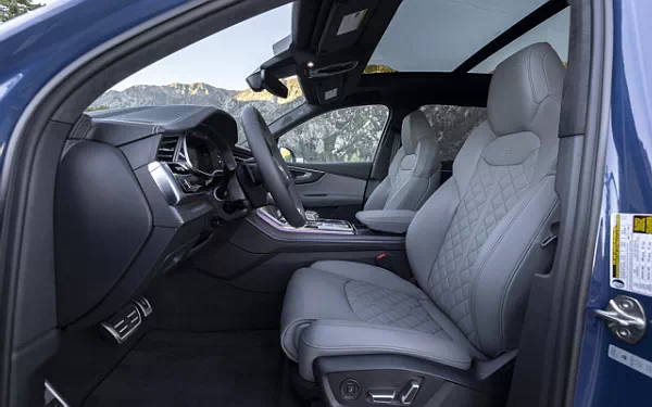   Audi SQ7 TFSI (Ascari Blue Metallic) US-spec - 2025