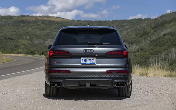   Audi SQ7 TFSI Black Optic Package (Daytona Grey) US-spec - 2025