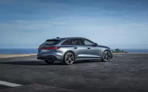   Audi A5 Avant TFSI quattro S line - 2024