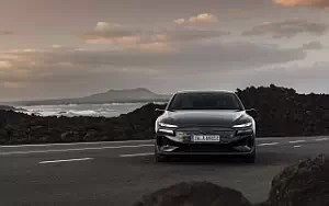   Audi A6 Avant e-tron S line - 2024