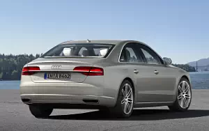   Audi A8 4.2 TDI quattro - 2013