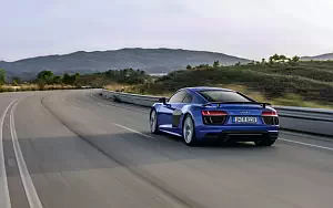   Audi R8 V10 plus - 2009