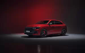   Audi RS Q8 performance - 2024